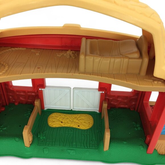 Fisher Price Little People Animal Sound Stable Playset Figures Fencing More 2003 - Picture 12 of 14